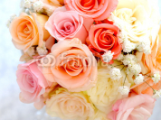 Wedding_bouquet_with_roses.jpg